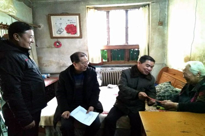 【“四進萬家系列活動”】集團領導走訪慰問組開展“進萬家門、訪萬家情、解萬家難、暖萬家心”活動